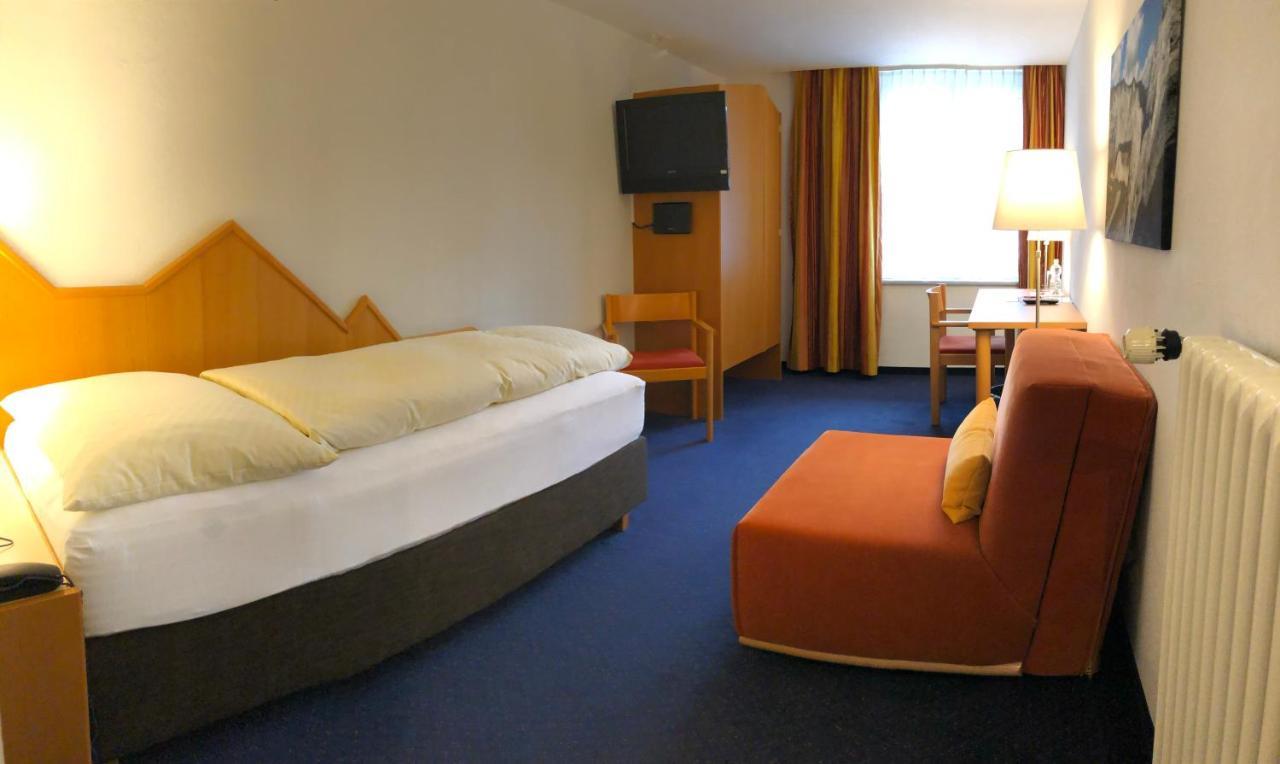Hotel Weisses Kreuz 베르건 외부 사진