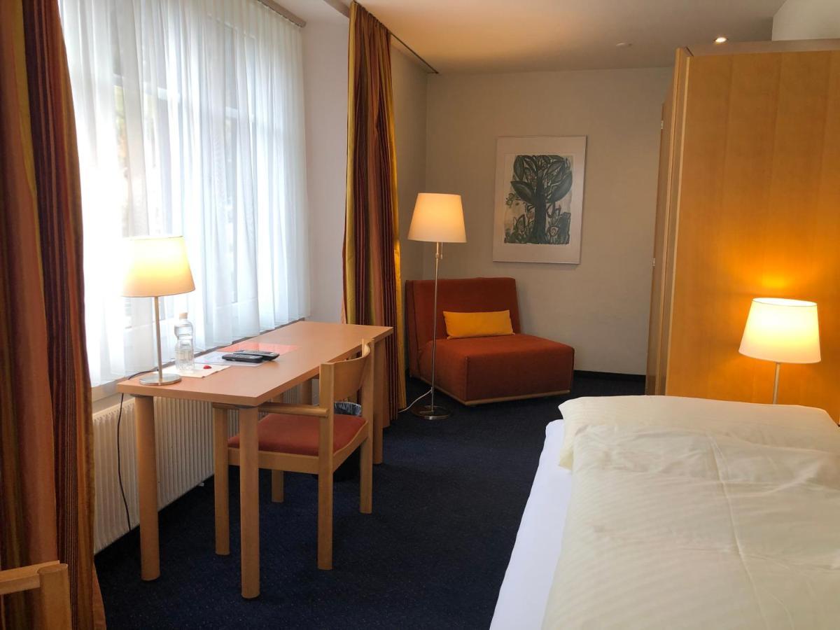 Hotel Weisses Kreuz 베르건 외부 사진